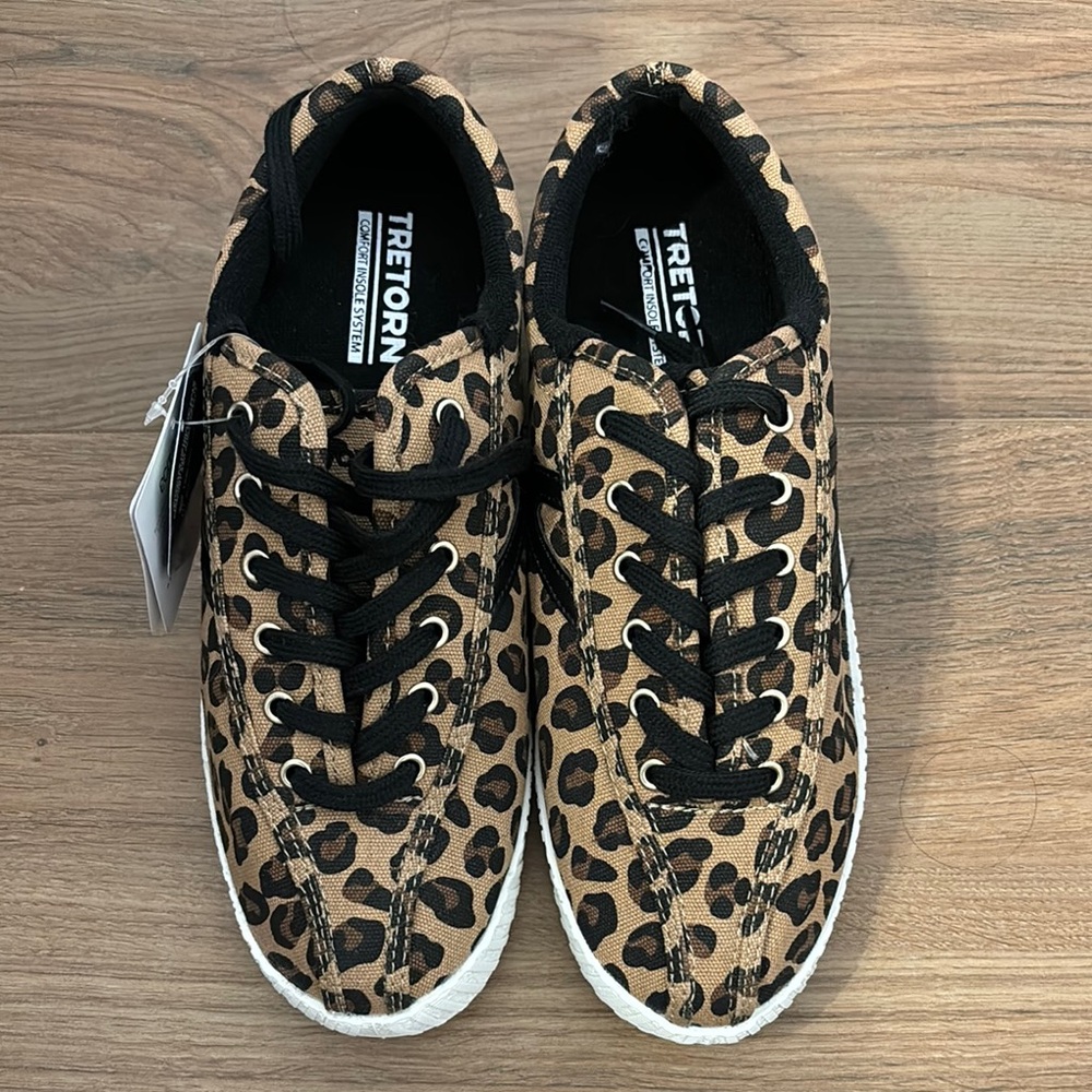 Tretorn Animal Print Sneakers Size 9.5 NWOB